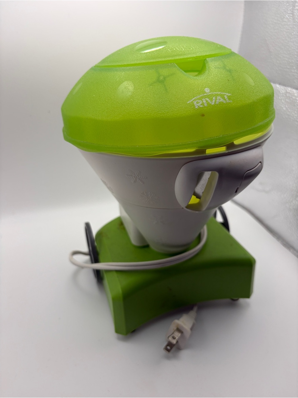 Rival Frozen Delights Ice Shaver Snow Cone Maker Green